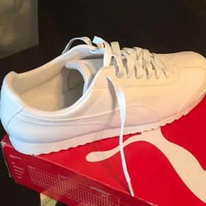 Men.s Throwback Puma Athletic Shoe